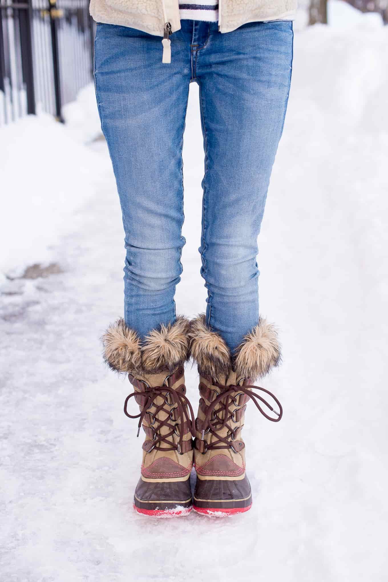Sorel-Joan-of-Arctic-Pink-24