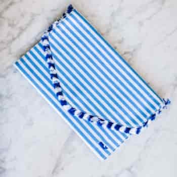 Vineyard Vines Clutch Giveaway
