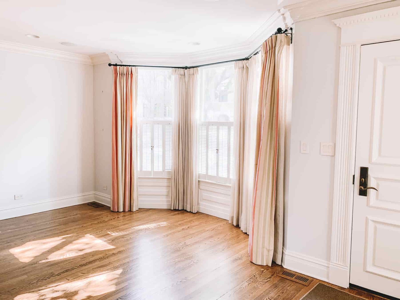 Entryway - New Home Tour - Minimal in the City