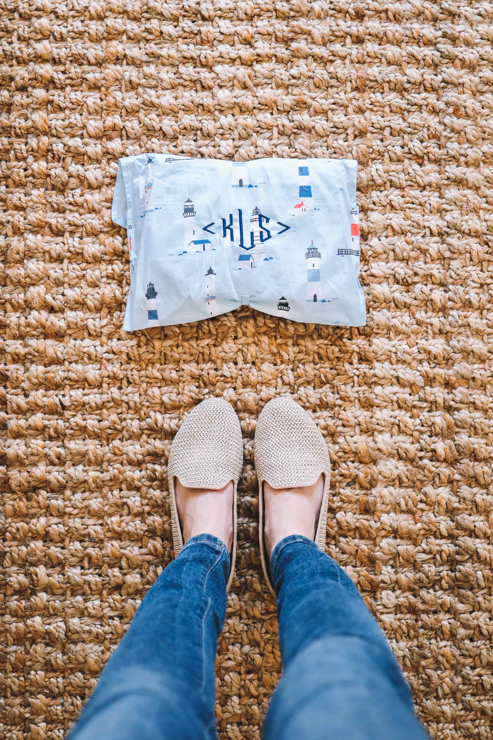 woven flats