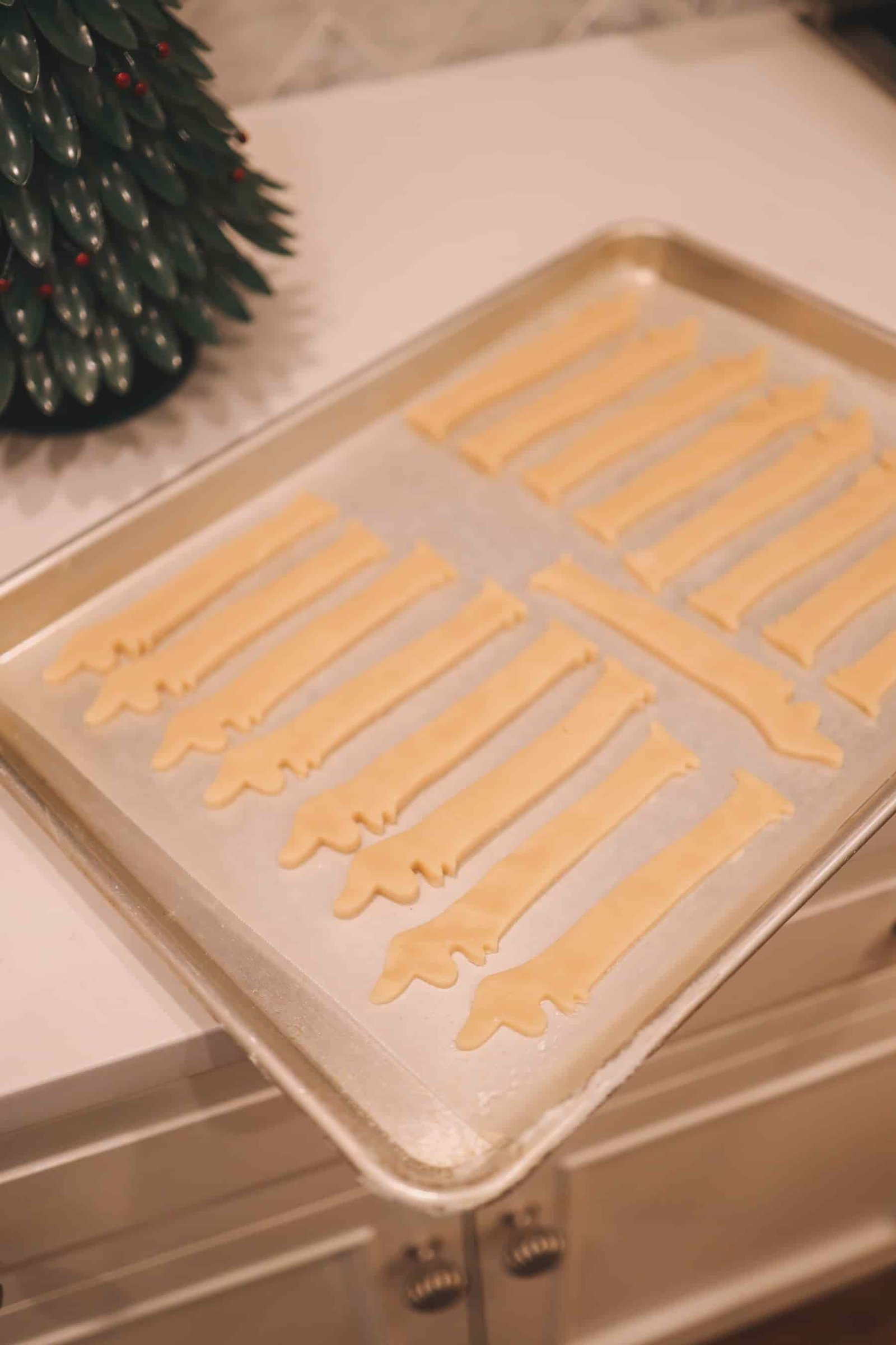 How to Make Dachshund Sugar Cookies How to Make Dachshund Sugar Cookies