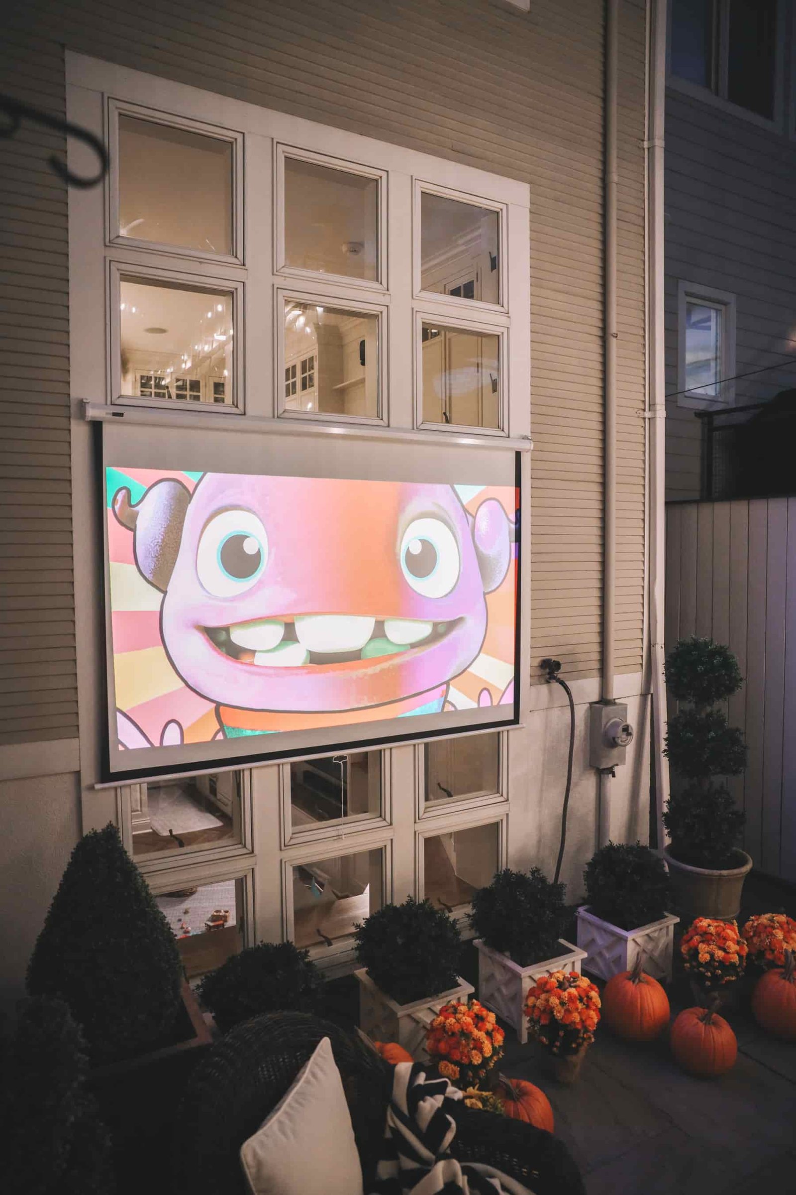 Outdoor Movie Theater details How to Make an Outdoor Movie Theater