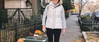 Minimal in the City Mom Outfit - 20 Things 11/22